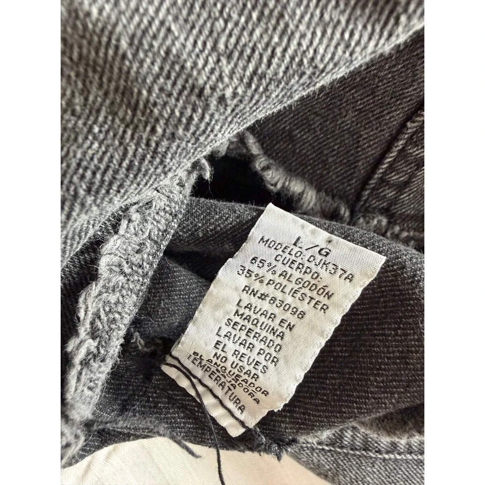 Ci Sono Womens Black Distressed Cropped Denim Jacket Raw Hem DJK37A Large - Picture 5 of 9